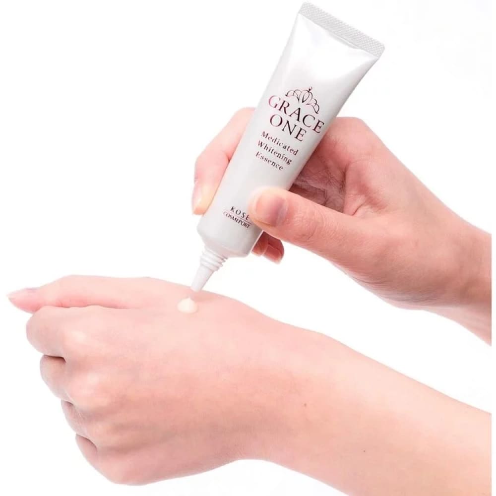 KOSE GRACE ONE Medicated Whitening Essence 3g, grace one, Whitening, Whitening Essence