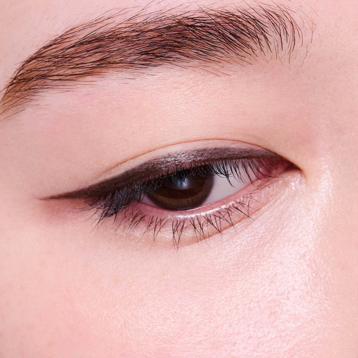 THREE Fun To Funky Liquid Eyeliner