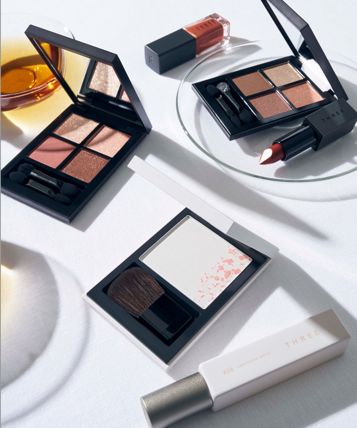 [Limited] THREE Sacred Space Face Powder 12g