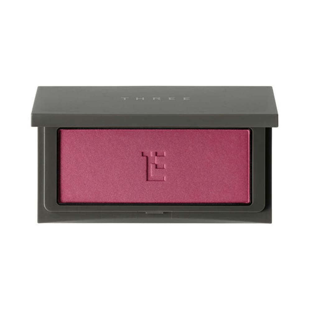 THREE Cheeky Chic Blush