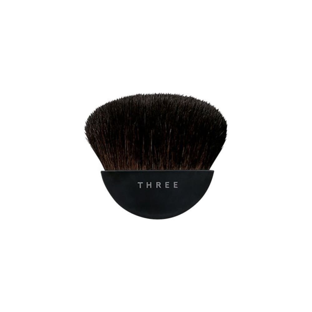 THREE Face Brush H