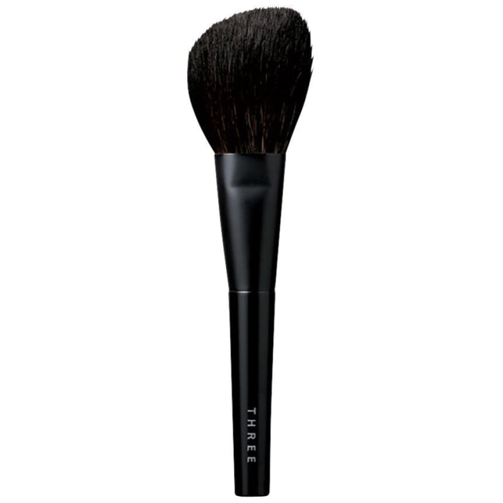 THREE Face Brush L